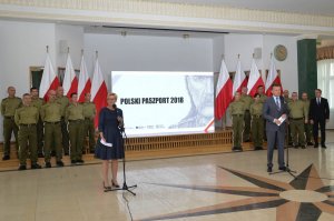 POLSKI PASZPORT 2018