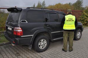 Odzyskana Toyota Land Cruiser