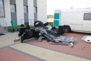 Volkswagen utracony w Andorze załadowany kradzionymi częściami samochodowymi