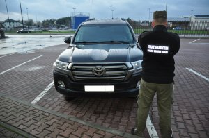 Odzyskana Toyota Land Cruiser
