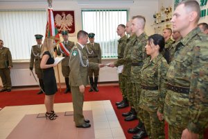 Ślubowanie nowo przyjętych funkcjonariuszy NOSG