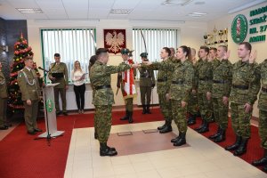 Ślubowanie nowo przyjętych funkcjonariuszy NOSG