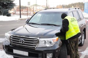 Odzyskana Toyota Land Cruiser