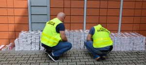 Zabezpieczanie papierosów pochodzących z przemytu.