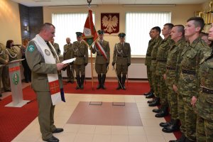 Ślubowanie nowo przyjętych funkcjonariuszy NOSG