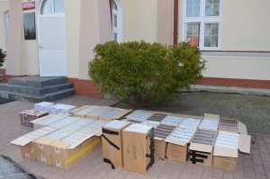 Zabezpieczanie papierosów pochodzących z przemytu.