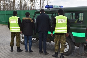 Zatrzymano nielegalnych migrantów