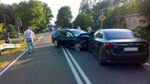 Funkcjonariusze Straży Granicznej ratowali poszkodowanych w wypadku drogowym