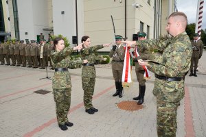 Ślubowanie nowo przyjętych funkcjonariuszy NOSG oraz mianowanie na młodszych chorążych