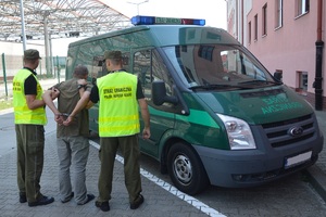 Miał trafić do więzienia, więc zmieniał tożsamość