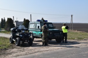 FUNKCJONARIUSZE SKUTECZNIE STRZEGĄ POLSKICH GRANIC