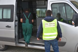 Nielegalni migranci z Armenii i Turcji zatrzymani wraz z organizatorami przerzutu