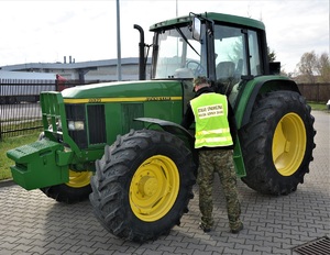 Odzyskany ciągnik John Deere