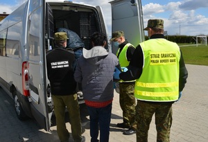 Zatrzymano nielegalnych migrantów