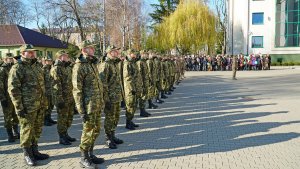 Ślubowanie nowo przyjętych funkcjonariuszy NOSG