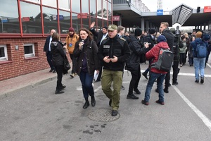 Szefowe parlamentów spotkały się z przedstawicielami Staży Granicznej na przejściu granicznym w Dorohusku.