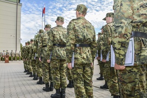 Ślubowanie nowo przyjętych funkcjonariuszy NOSG