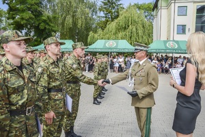 Ślubowanie nowo przyjętych funkcjonariuszy NOSG