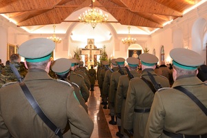 Msza Święta w Kościele Garnizonowym w Chełmie z udziałem funkcjonariuszy SG oraz zaproszonych gości