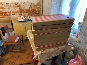Zabezpieczone nielegalne papierosy spakowane w płaskie pudełka