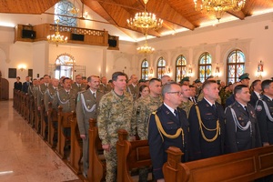 Funkcjonariusze podczas Mszy Świętej w kościele pw. Św. Kazimierza
