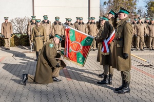 Pożegnanie ze sztandarem Zastępcy Komendanta NOSG