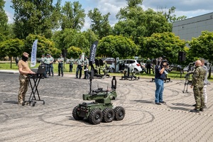 Prezentacja robota "Wojtka" do zadań specjalnych