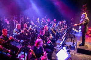 Koncert Orkiestry Morskiego Oddziału SG w NOSG z okazji 35. rocznicy powołania Straży Granicznej pt. "Zakochaj się w służbie" w CHDK