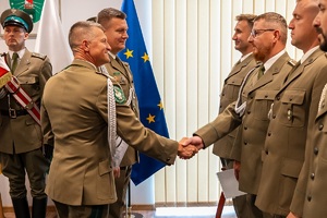 Funkcjonariusze NOSG podczas uroczystości mianowania na pierwszy stopień korpusie chorążych