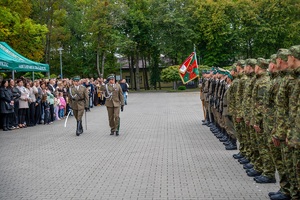 Funkcjonariusze NOSG podczas uroczystego apelu na terenie komendy oddziału NOSG w Chełmie